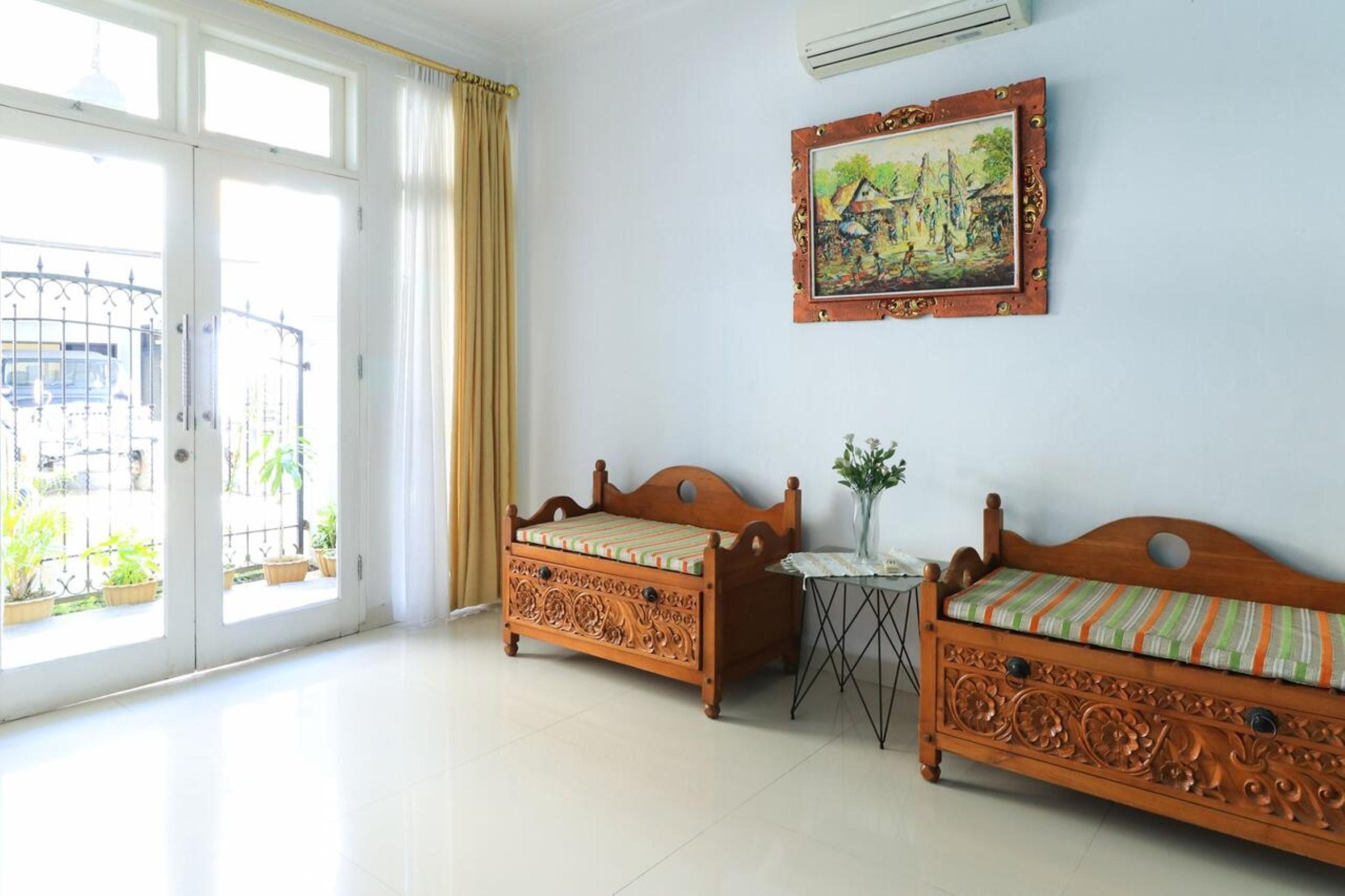 Ge Jacmart Homestay Makassar Buitenkant foto